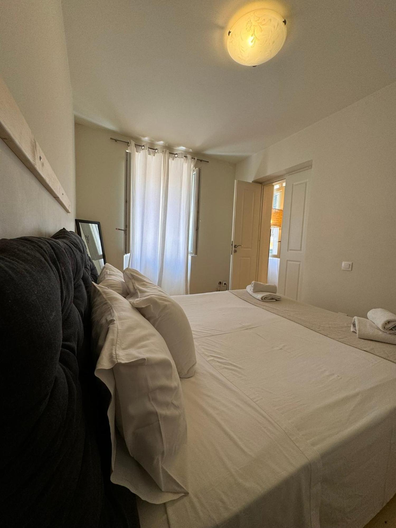 The Centric Apt By Loc Hospitality Corfu  Exterior photo